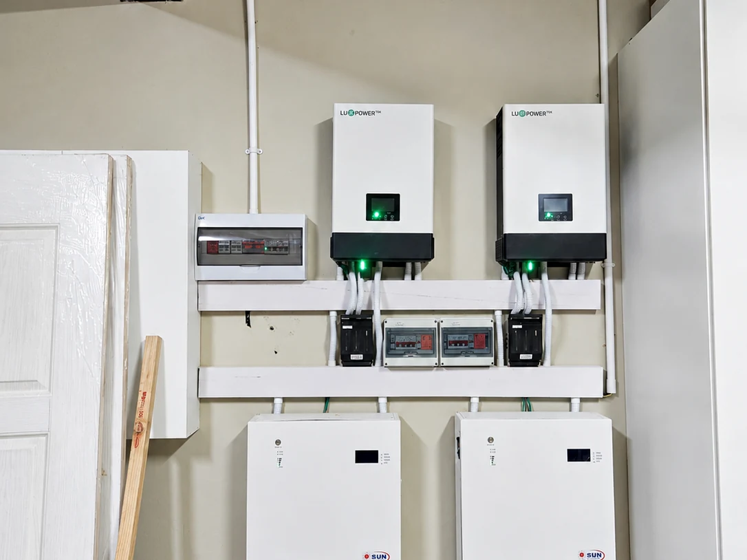 Completed Luxpower inverter and battery installation by BCG Energy